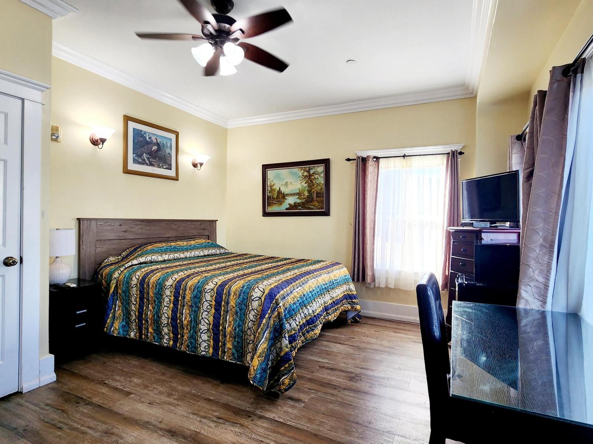 Hotel Santa Paula Inn