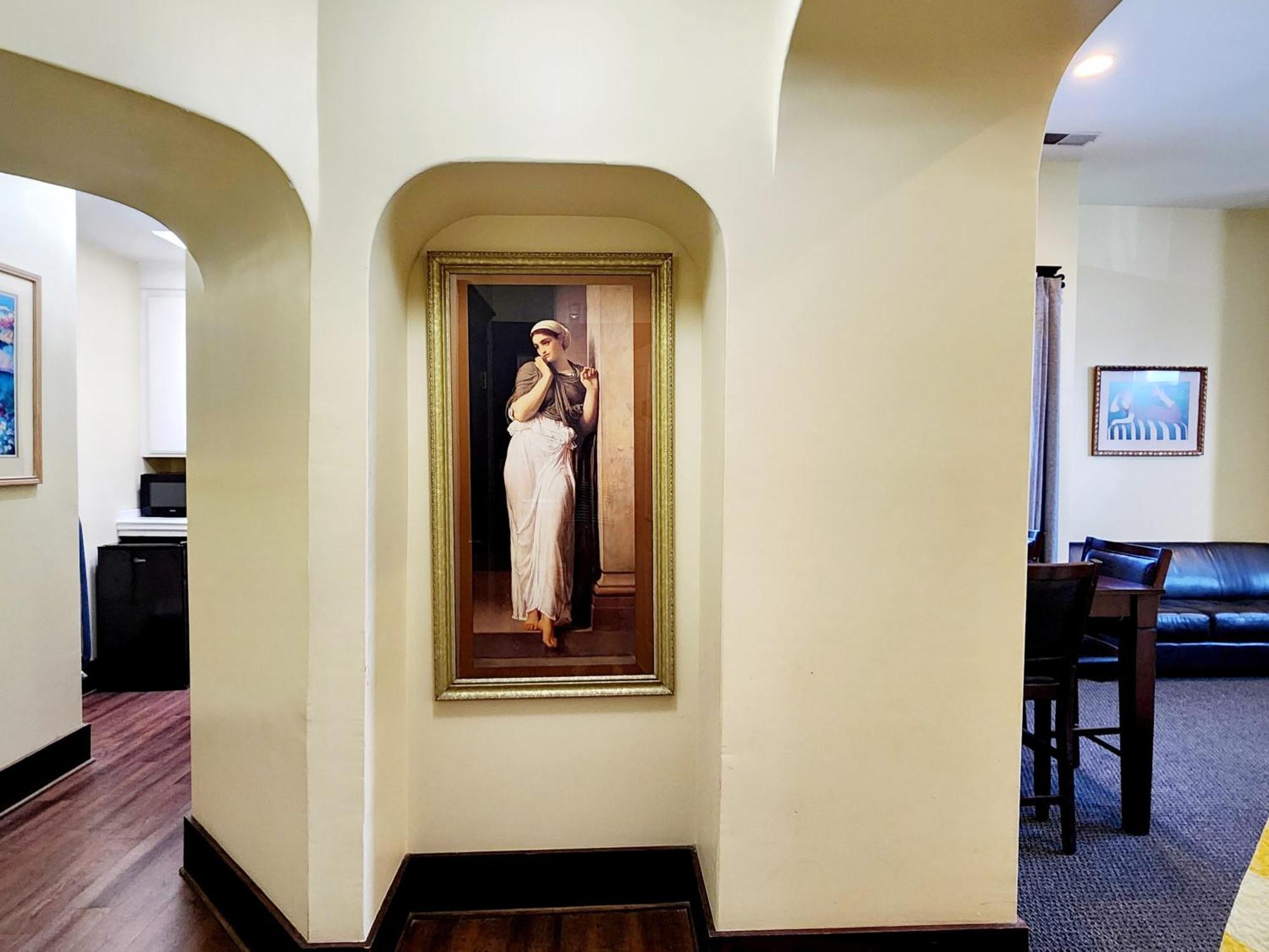 Santa Paula Inn Hotel